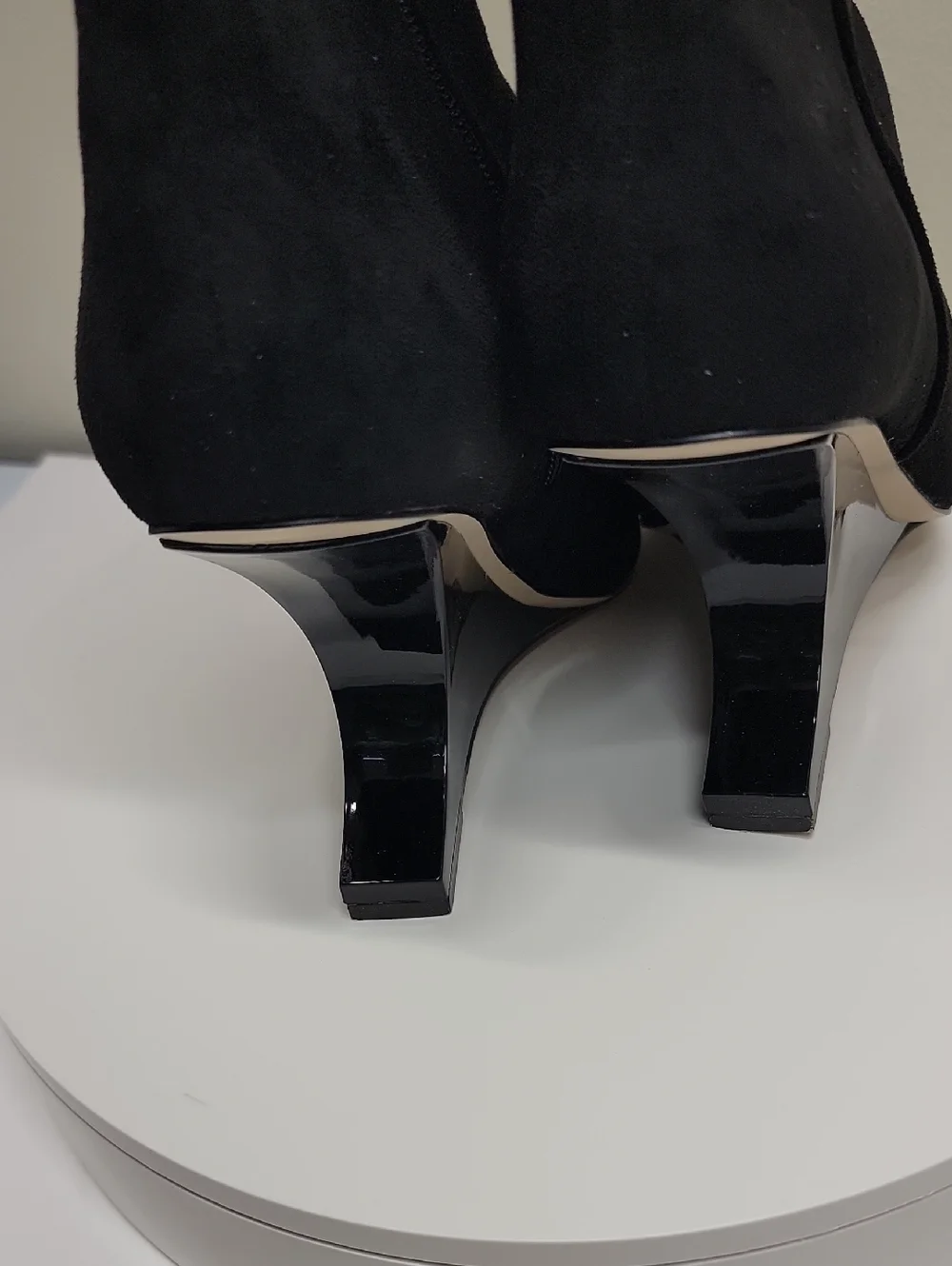 AAJ BY AMINAH NEW IN BOX SCULPTED HEEL OVER-THE-KNEE BOOTS